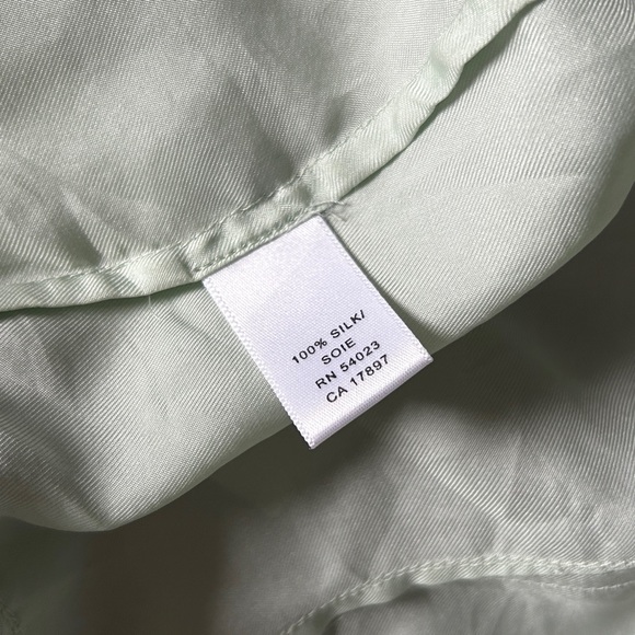 Banana Republic Silk Blouse Light Green XS - Picture 5 of 5
